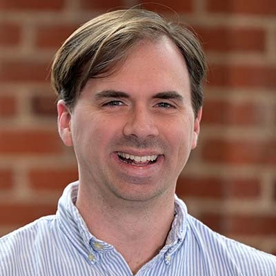 Headshot of Zach Cooper