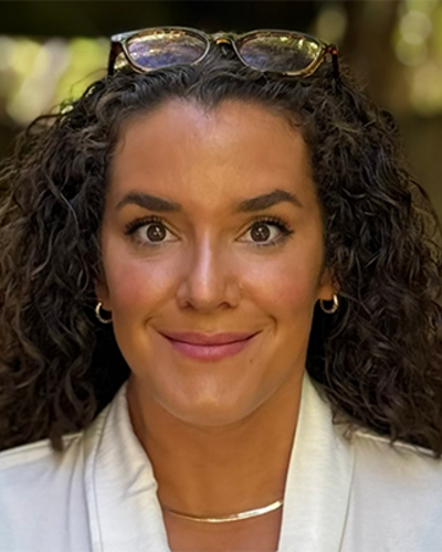 Headshot of Amelia Mueller-Williams
