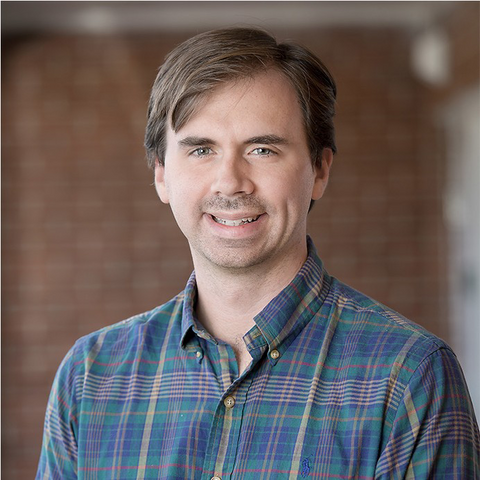 Headshot photo of Zach Cooper.
