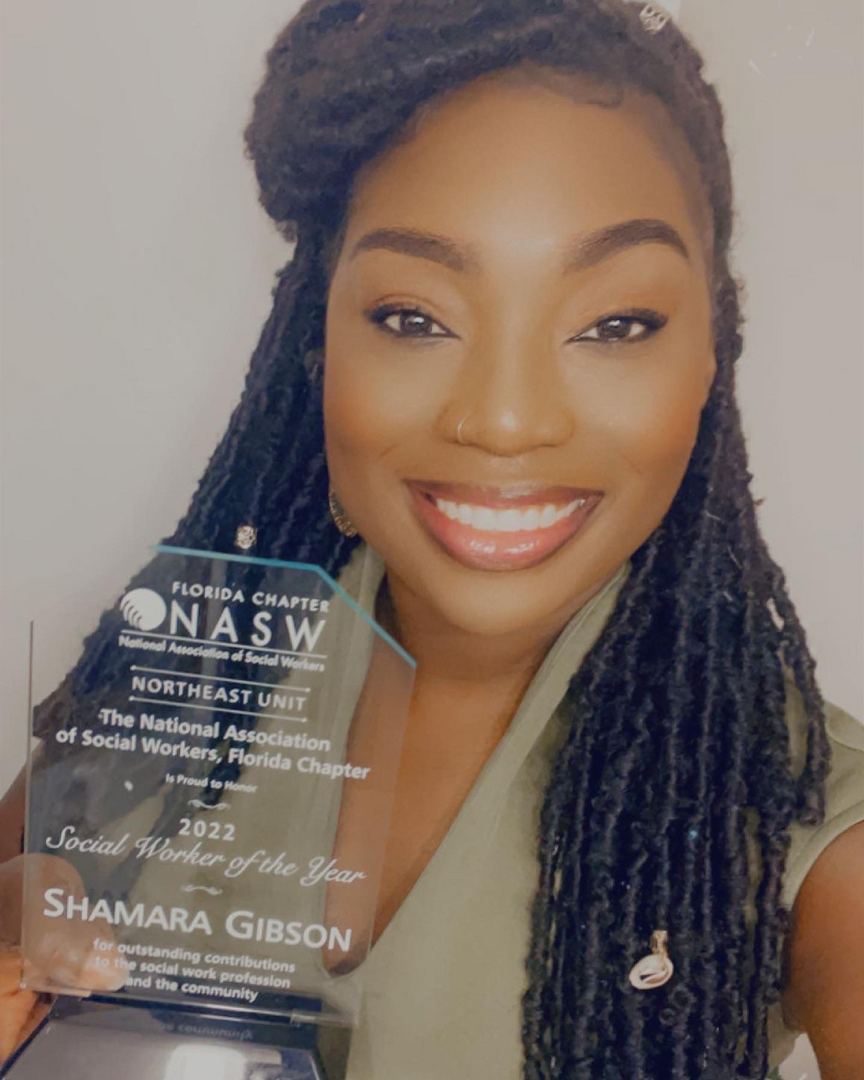 "Shamara Gibson with her Award"
