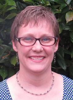 Lisa Schelbe